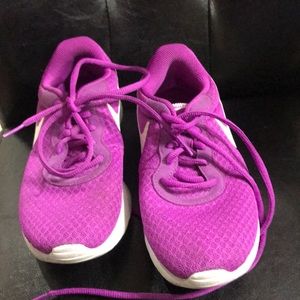 Nike purple shoes